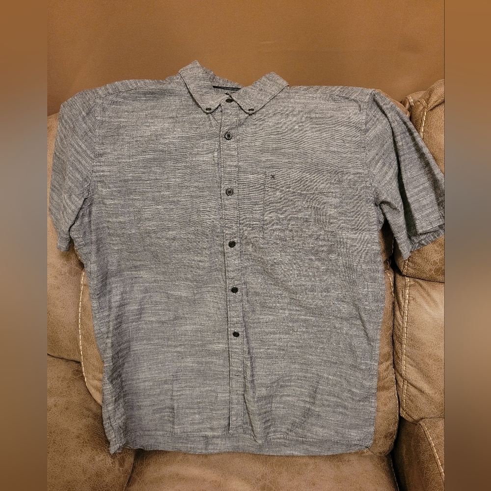 Hurley short sleeve button up, large, classic fit